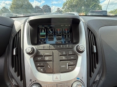 Used 2017  Chevrolet Equinox 4d SUV FWD LT at Capitol Car Credit near Rantoul&comma; IL