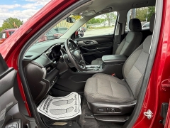 Used 2018  Chevrolet Traverse 4d SUV FWD LT Cloth w&sol;1LT at Capitol Car Credit near Rantoul&comma; IL
