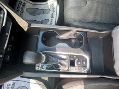 Used 2020  Hyundai Santa Fe 4d SUV AWD SEL 2&period;4L at Capitol Car Credit near Rantoul&comma; IL
