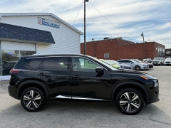 Used 2023  Nissan Rogue FWD SL at Capitol Car Credit near Rantoul&comma; IL