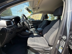 Used 2020 Kia Sorento 4d SUV FWD LX I4 at Capitol Car Credit near Rantoul, IL