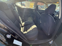 Used 2024  Nissan Altima 2.5 SV Sedan at Capitol Car Credit near Rantoul, IL