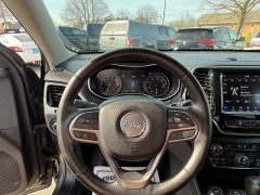 Used 2019  Jeep Cherokee 4d SUV 4WD Limited 3&period;2L at Capitol Car Credit near Rantoul&comma; IL