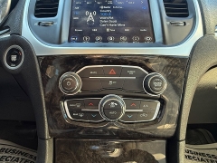 Used 2019  Chrysler 300 4d Sedan RWD Limited at Capitol Car Credit near Rantoul&comma; IL