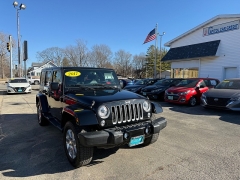 Used 2017  Jeep Wrangler Unlimited 4d Convertible Sahara at Capitol Car Credit near Rantoul&comma; IL