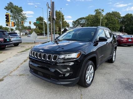 Used 2024 Jeep Compass Latitude 4x4 at Capitol Car Credit near Rantoul, IL