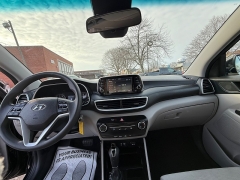 Used 2021  Hyundai Tucson SE FWD at Capitol Car Credit near Rantoul&comma; IL