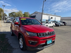 Used 2020  Jeep Compass 4d SUV 4WD Latitude at Capitol Car Credit near Rantoul, IL