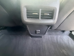 Used 2020  Chevrolet Equinox 4d SUV FWD LT w&sol;2FL at Capitol Car Credit near Rantoul&comma; IL