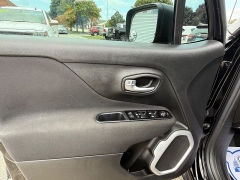 Used 2021 Jeep Renegade Jeepster 4x4 at Capitol Car Credit near Rantoul, IL