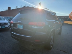Used 2018  Jeep Grand Cherokee 4d SUV 4WD Limited V6 at Capitol Car Credit near Rantoul, IL