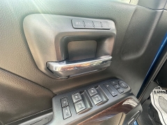 Used 2018  GMC Sierra 1500 4WD Crew Cab SLT at Capitol Car Credit near Rantoul&comma; IL