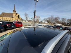 Used 2019  Jeep Cherokee 4d SUV 4WD Limited 3&period;2L at Capitol Car Credit near Rantoul&comma; IL