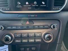 Used 2020  Kia Sportage 4d SUV AWD LX w&sol;Popular Pkg at Capitol Car Credit near Rantoul&comma; IL