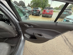 Used 2018  Chevrolet Cruze 4d Sedan LT Auto at Capitol Car Credit near Rantoul&comma; IL