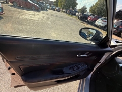 Used 2022  Nissan Altima 2.5 SR Sedan at Capitol Car Credit near Rantoul, IL