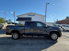 Used 2021  Chevrolet Silverado 1500 4WD Crew Cab 147" RST at Capitol Car Credit near Rantoul, IL