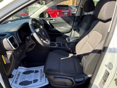 Used 2020  Kia Sportage 4d SUV AWD LX w&sol;Popular Pkg at Capitol Car Credit near Rantoul&comma; IL