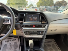 Used 2018 Hyundai Sonata 4d Sedan SE at Capitol Car Credit near Rantoul, IL