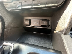 Used 2020  Hyundai Santa Fe 4d SUV AWD SEL 2&period;4L at Capitol Car Credit near Rantoul&comma; IL