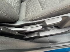 Used 2019  Chevrolet Equinox 4d SUV FWD LT w&sol;1LT at Capitol Car Credit near Rantoul&comma; IL