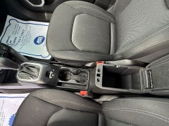 Used 2021 Jeep Renegade Jeepster 4x4 at Capitol Car Credit near Rantoul, IL