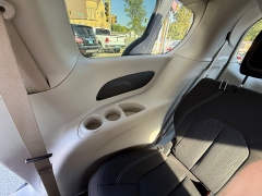 Used 2021  Chrysler Voyager L FWD at Capitol Car Credit near Rantoul, IL