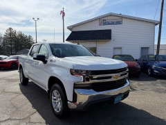 Used 2021  Chevrolet Silverado 1500 4WD Crew Cab 147" LT at Capitol Car Credit near Rantoul&comma; IL