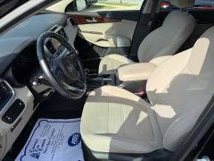 Used 2018 Kia Sorento 4d SUV AWD LX at Capitol Car Credit near Rantoul, IL