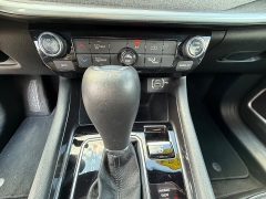 Used 2024  Jeep Compass Latitude 4x4 at Capitol Car Credit near Rantoul, IL