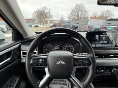 Used 2022  Mitsubishi Outlander SEL Special Edition FWD at Capitol Car Credit near Rantoul&comma; IL