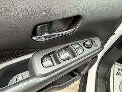 Used 2024  Nissan Kicks SV FWD at Capitol Car Credit near Rantoul&comma; IL