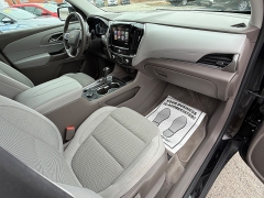 Used 2019  Chevrolet Traverse 4d SUV FWD LT Cloth w/1LT at Capitol Car Credit near Rantoul, IL