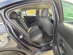 Used 2016  Chevrolet Cruze Limited 4d Sedan LT w&sol;1LT Auto at Capitol Car Credit near Rantoul&comma; IL