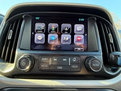 Used 2018  GMC Canyon 4WD Crew Cab SLT at Capitol Car Credit near Rantoul, IL