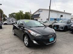 Used 2013  Hyundai Elantra 4d Sedan GLS Auto at Capitol Car Credit near Rantoul, IL