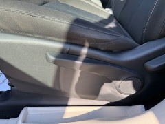 Used 2021  Chrysler Voyager L FWD at Capitol Car Credit near Rantoul, IL