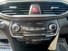 Used 2020  Hyundai Santa Fe 4d SUV AWD SEL 2&period;4L at Capitol Car Credit near Rantoul&comma; IL