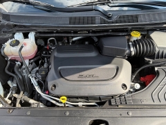 Used 2022  Chrysler Pacifica Touring L FWD at Capitol Car Credit near Rantoul, IL