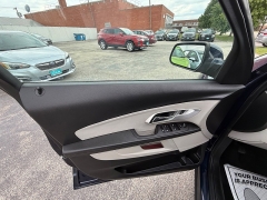 Used 2017  Chevrolet Equinox 4d SUV FWD LT at Capitol Car Credit near Rantoul&comma; IL