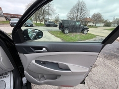 Used 2021  Hyundai Tucson Value AWD at Capitol Car Credit near Rantoul&comma; IL