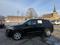 Used 2021  Hyundai Tucson SE FWD at Capitol Car Credit near Rantoul&comma; IL