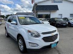 Used 2017  Chevrolet Equinox 4d SUV FWD LT at Capitol Car Credit near Rantoul&comma; IL
