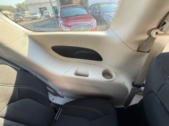 Used 2021  Chrysler Voyager L FWD at Capitol Car Credit near Rantoul, IL