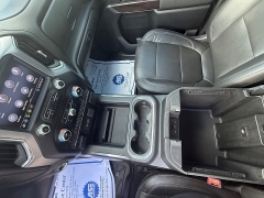 Used 2020 GMC Sierra 1500 4WD Crew Cab SLT at Capitol Car Credit near Rantoul, IL