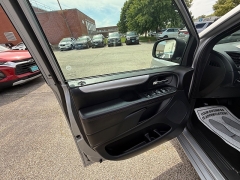Used 2019  Dodge Grand Caravan 4d Wagon GT at Capitol Car Credit near Rantoul&comma; IL