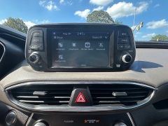 Used 2020  Hyundai Santa Fe 4d SUV AWD SEL 2&period;4L at Capitol Car Credit near Rantoul&comma; IL
