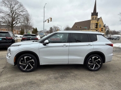 Used 2022  Mitsubishi Outlander SEL Special Edition FWD at Capitol Car Credit near Rantoul&comma; IL