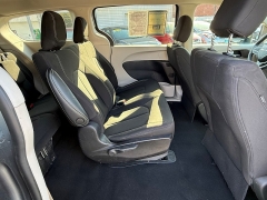 Used 2021  Chrysler Voyager L FWD at Capitol Car Credit near Rantoul, IL