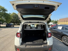 Used 2019 Jeep Renegade 4d SUV FWD Latitude at Capitol Car Credit near Rantoul, IL